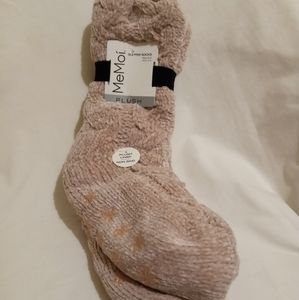MeMoi Cable Chenille Plush Lined Slipper Socks, Size 9-11